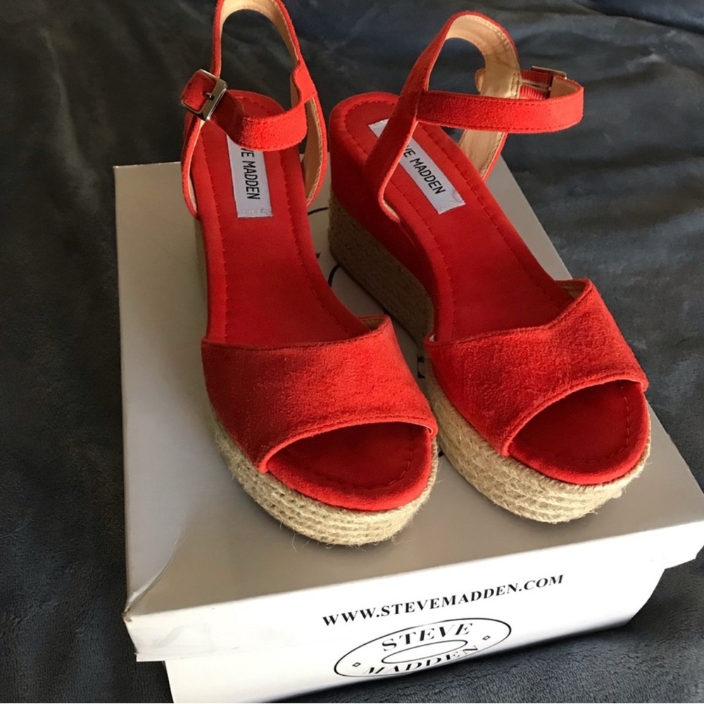Steve Madden Women's Red Platform Sandals bundle (3) pair 6.5 and 7.5